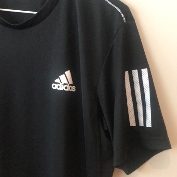 Adidas t shirt - Picture 2 of 6